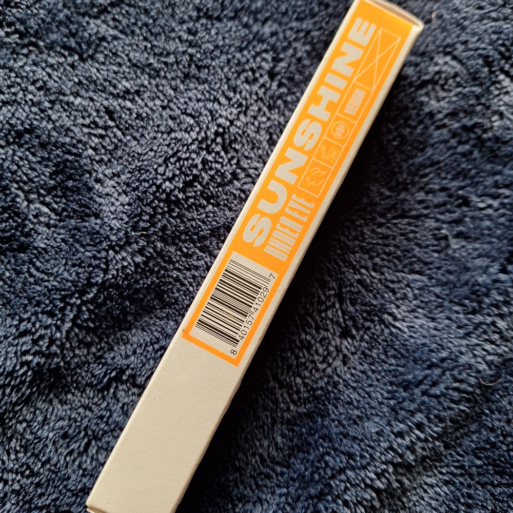 Milk Makeup Sunshine Under Eye Concealer - SHADE 2